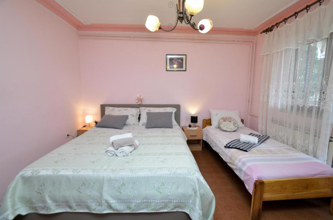 Apartments Medelin Ровинь Экстерьер фото